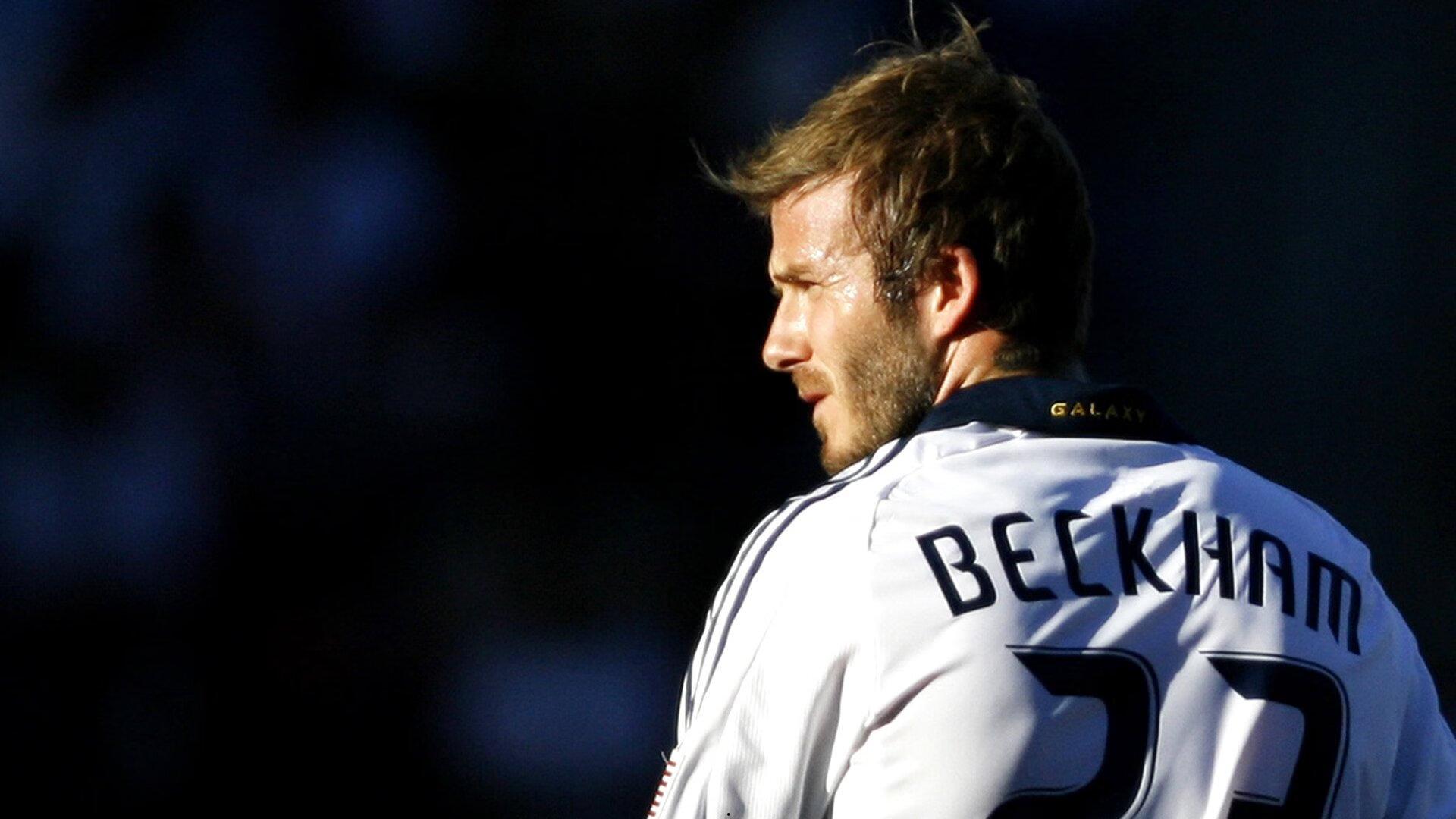 训练场上的分心瞬间，詹姆斯与布朗尼的父子同队之旅